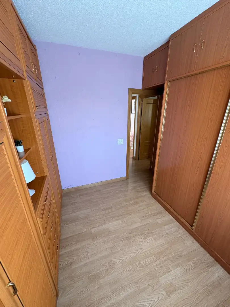 Habitación de Piso en venta en Móstoles con Aire acondicionado y Calefacción