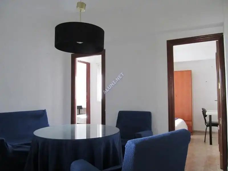 Comedor de Piso de alquiler en Granada con Aire acondicionado, Calefacción y Amueblado