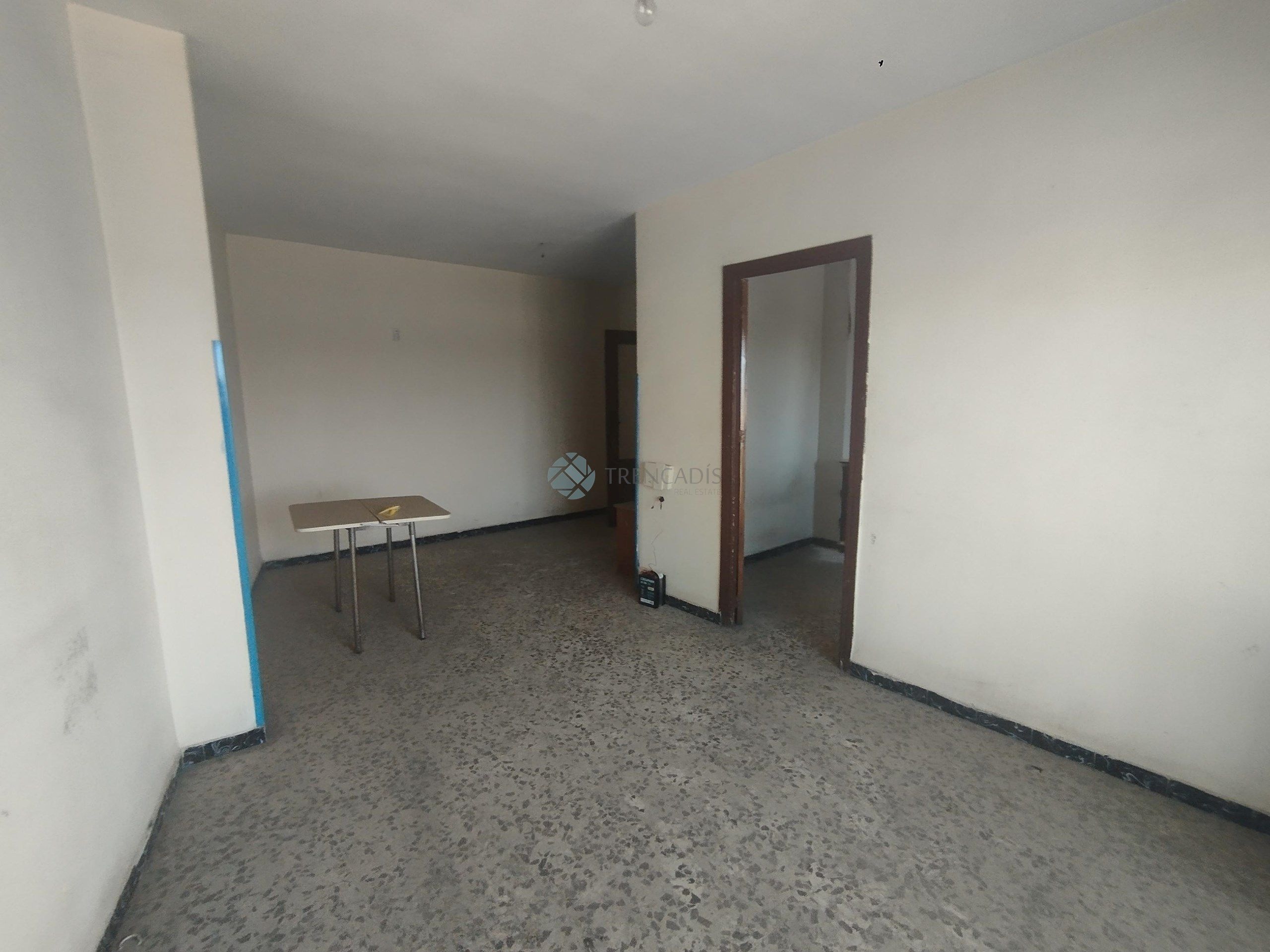 Pis en venda a De la Industria, Los Vientos- Casa Ros, Casco Urbano