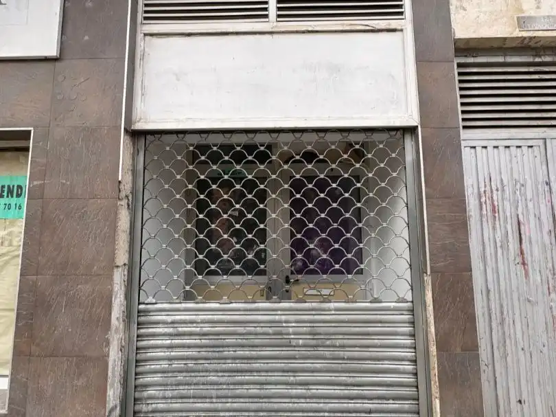 Vista exterior de Local en venta en Barañáin / Barañain