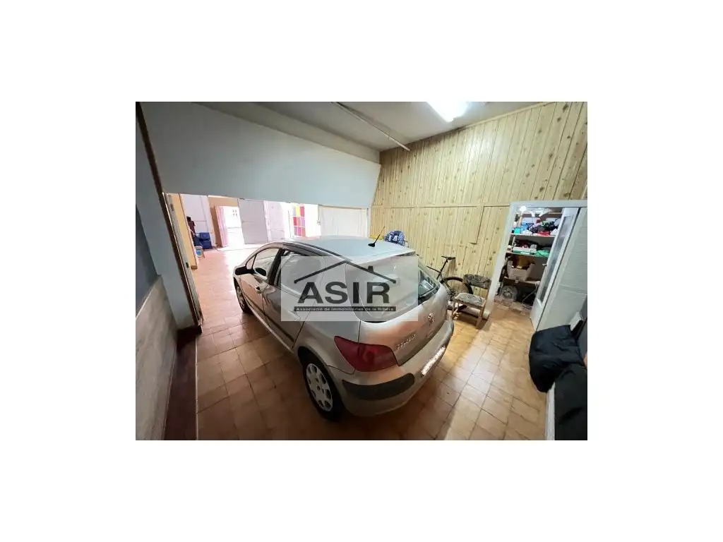 Business premises for sale in Casc Urbà, imagen 3