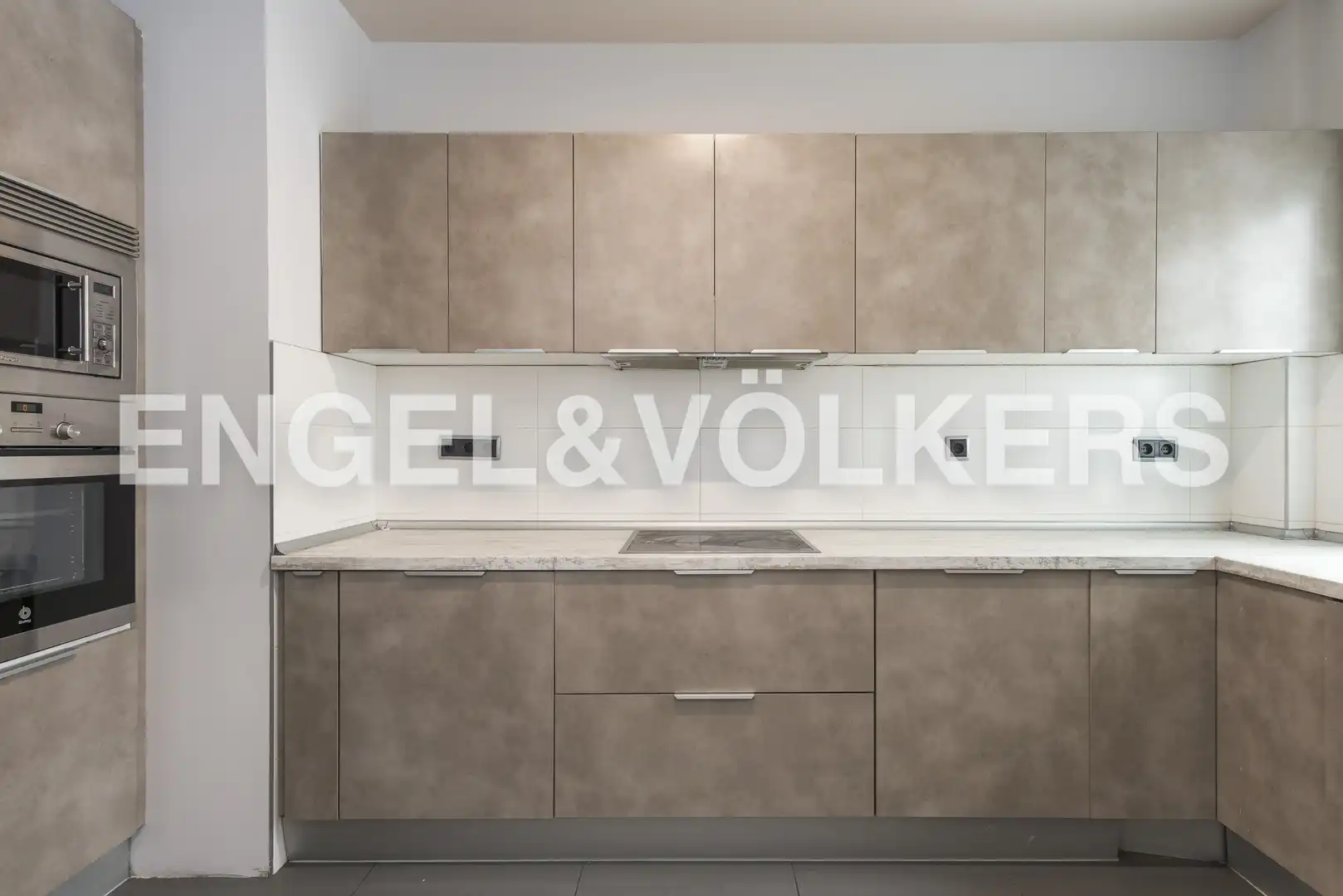 Küche von Wohnung zur Miete in Madrid mit Klimaanlage, Heizung und Terrasse