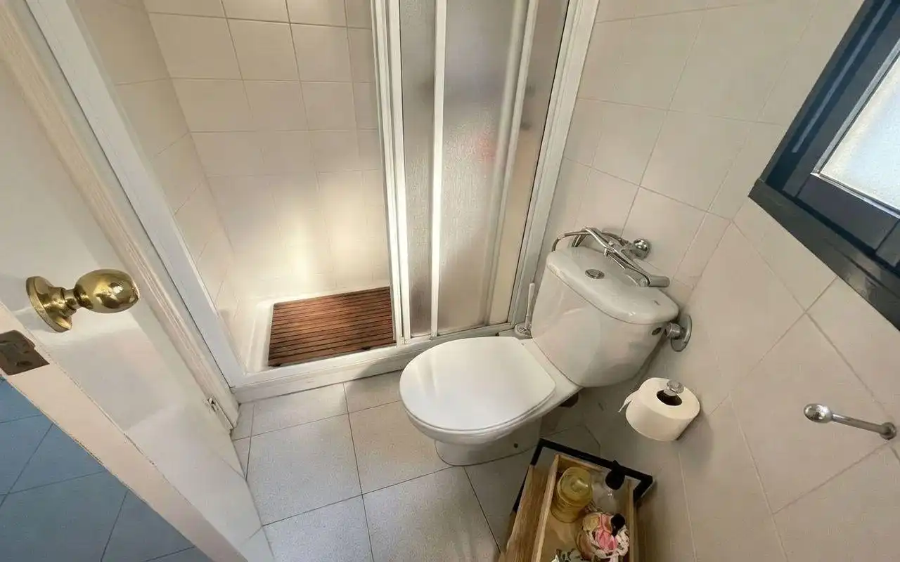 Baño de Apartamento en venta en Centre 