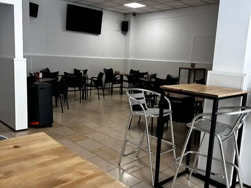 Local de alquiler en Estepa con Aire acondicionado, Calefacción y Amueblado