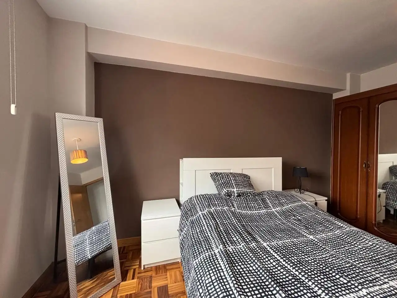 Schlafzimmer von Wohnung zur Miete in A Coruña Capital  mit Heizung
