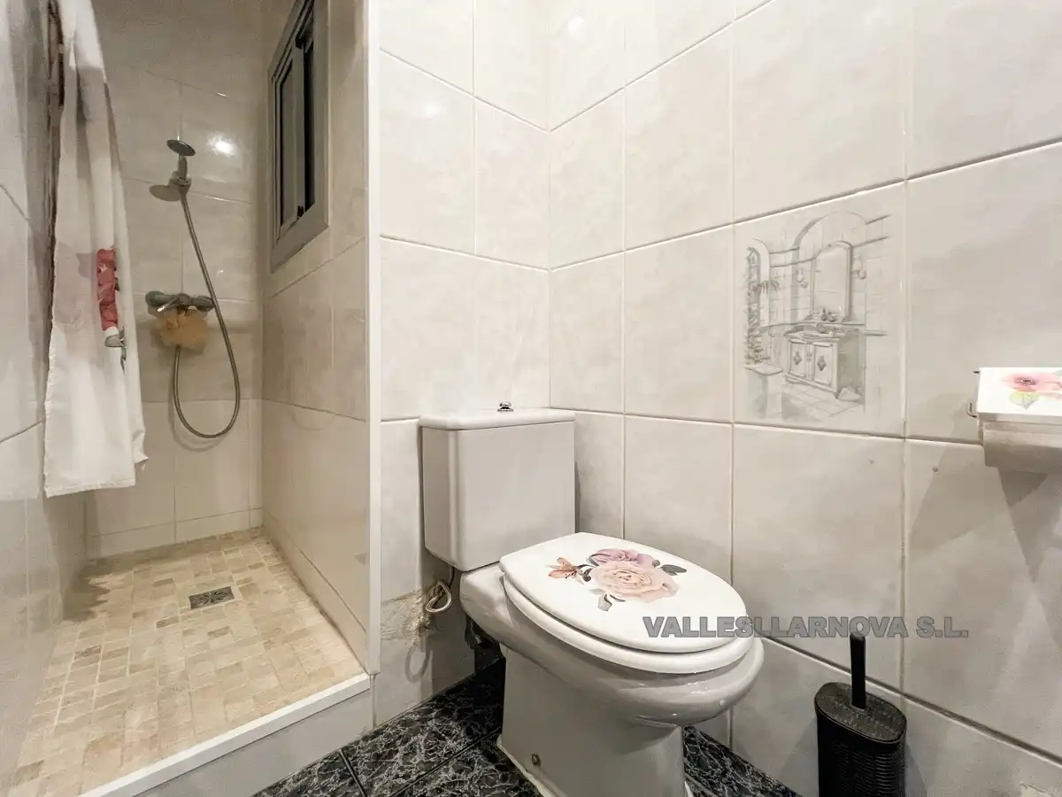 Bany de Pis en venda en Mollet del Vallès amb Aire condicionat i Parquet
