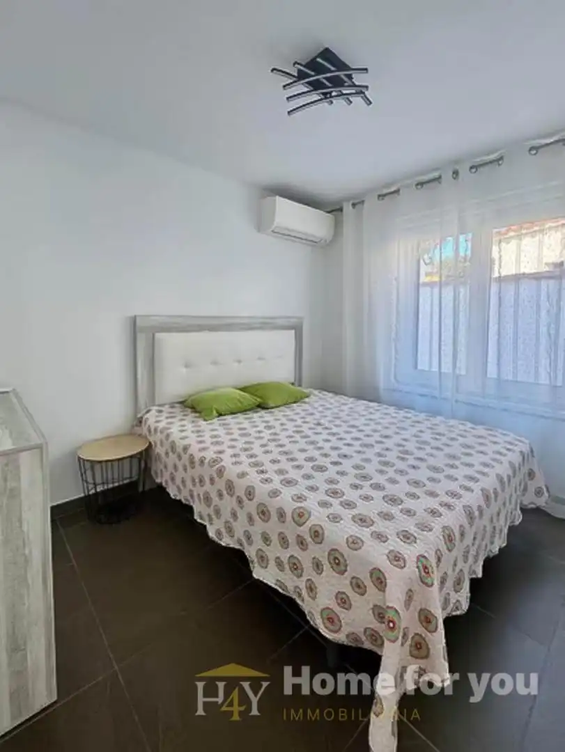 Chalet con piscina en venta en Pení 64, imagen 18