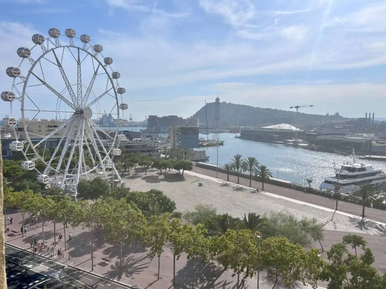 Vista exterior de Apartamento en venta en Barcelona