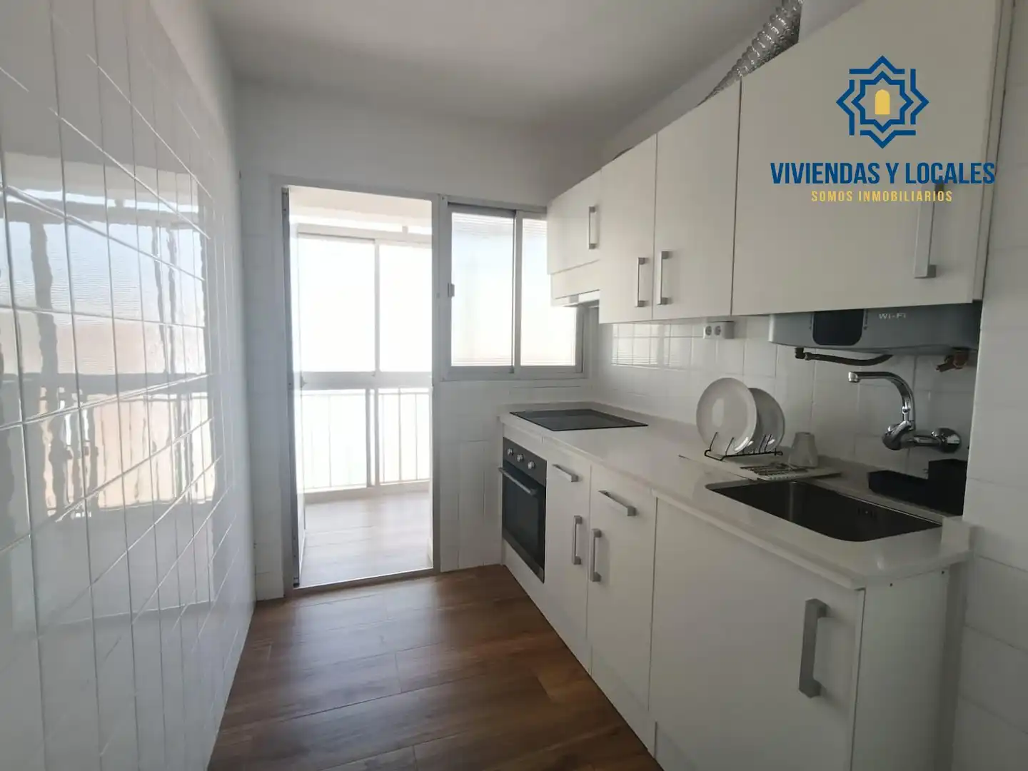 Wohnung zur Miete in Avenida DE BARCELONA, Barrio de Zaidín