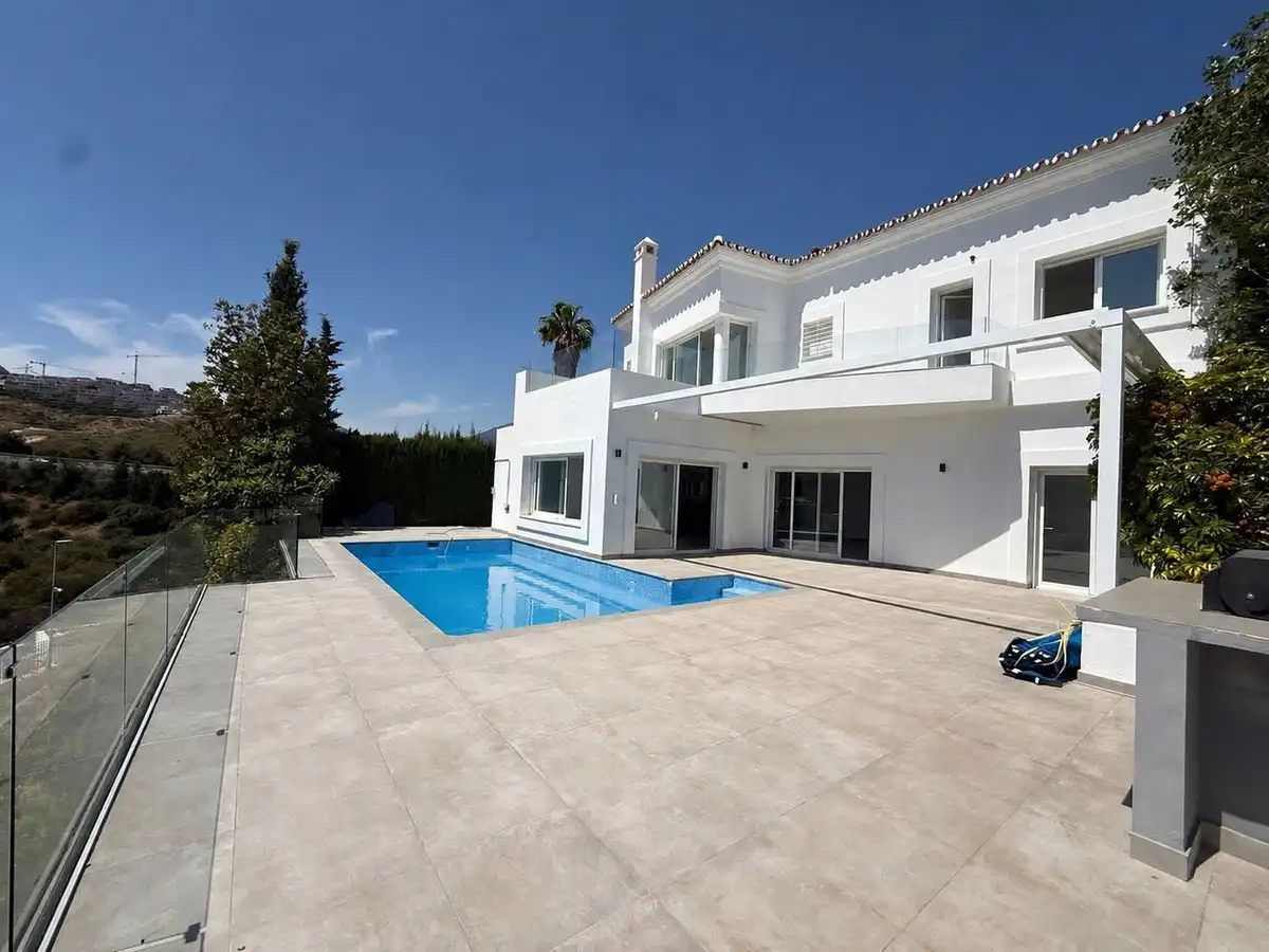 Maison mitoyenne à vendre à Benahavís pueblo
