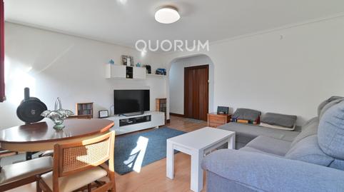 Foto 2 de Pis en venda a Santutxu - Basarrate, Bilbao