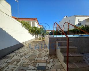 Exterior view of House or chalet for sale in Puebla de Sancho Pérez  with Terrace, Swimming Pool and Balcony