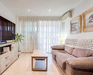 Living room of Flat for sale in  Barcelona Capital