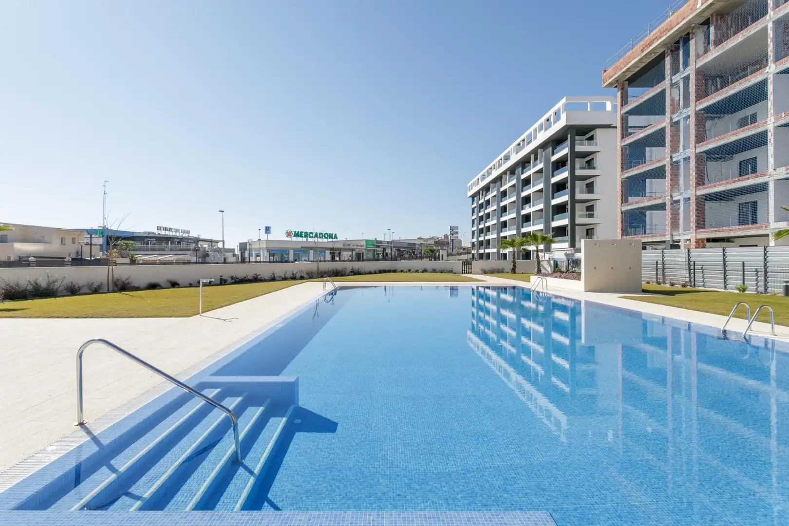 Apartment with pool for sale in Nueva Torrevieja - Aguas Nuevas, imagen 13