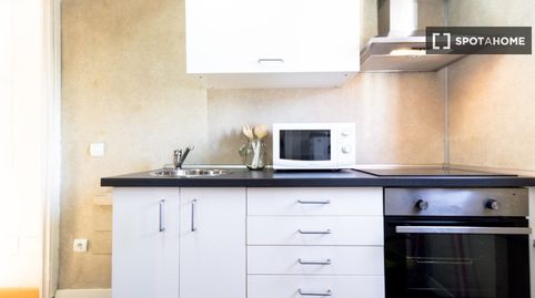 Foto 4 von Zimmer in Sant Antoni, Barcelona Capital