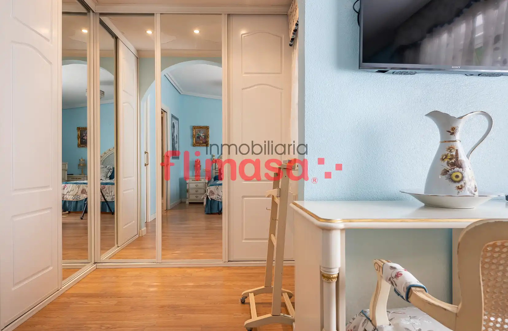 Bedroom of Houses for sale in Villaviciosa de Odón  with Air Conditioner, Heating and Private garden