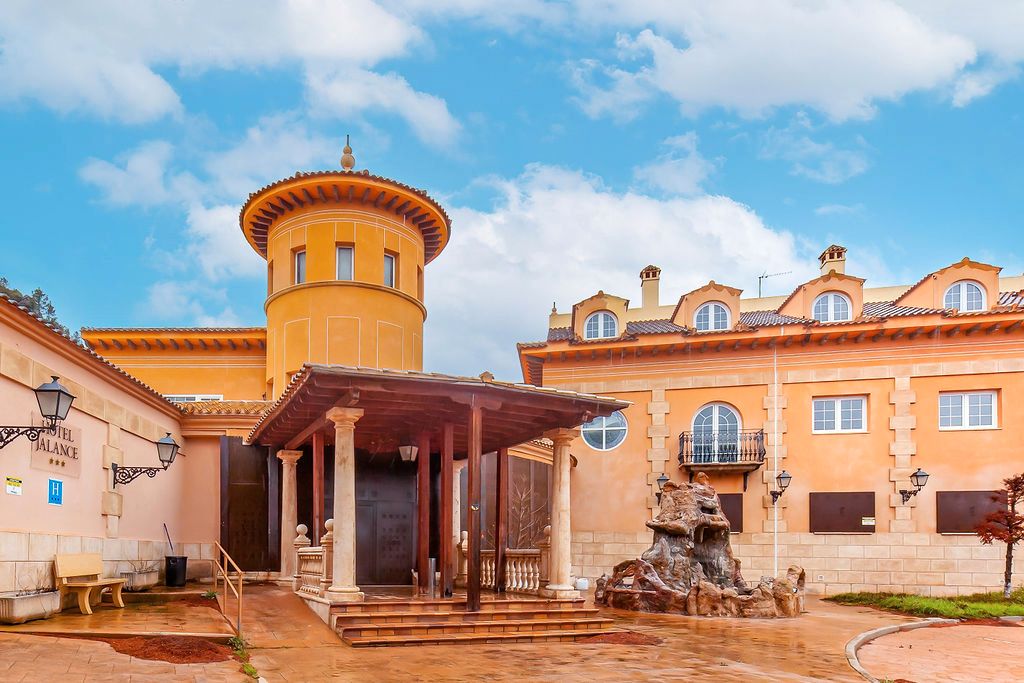 Exterior view of Building for sale in Jalance  with Community pool
