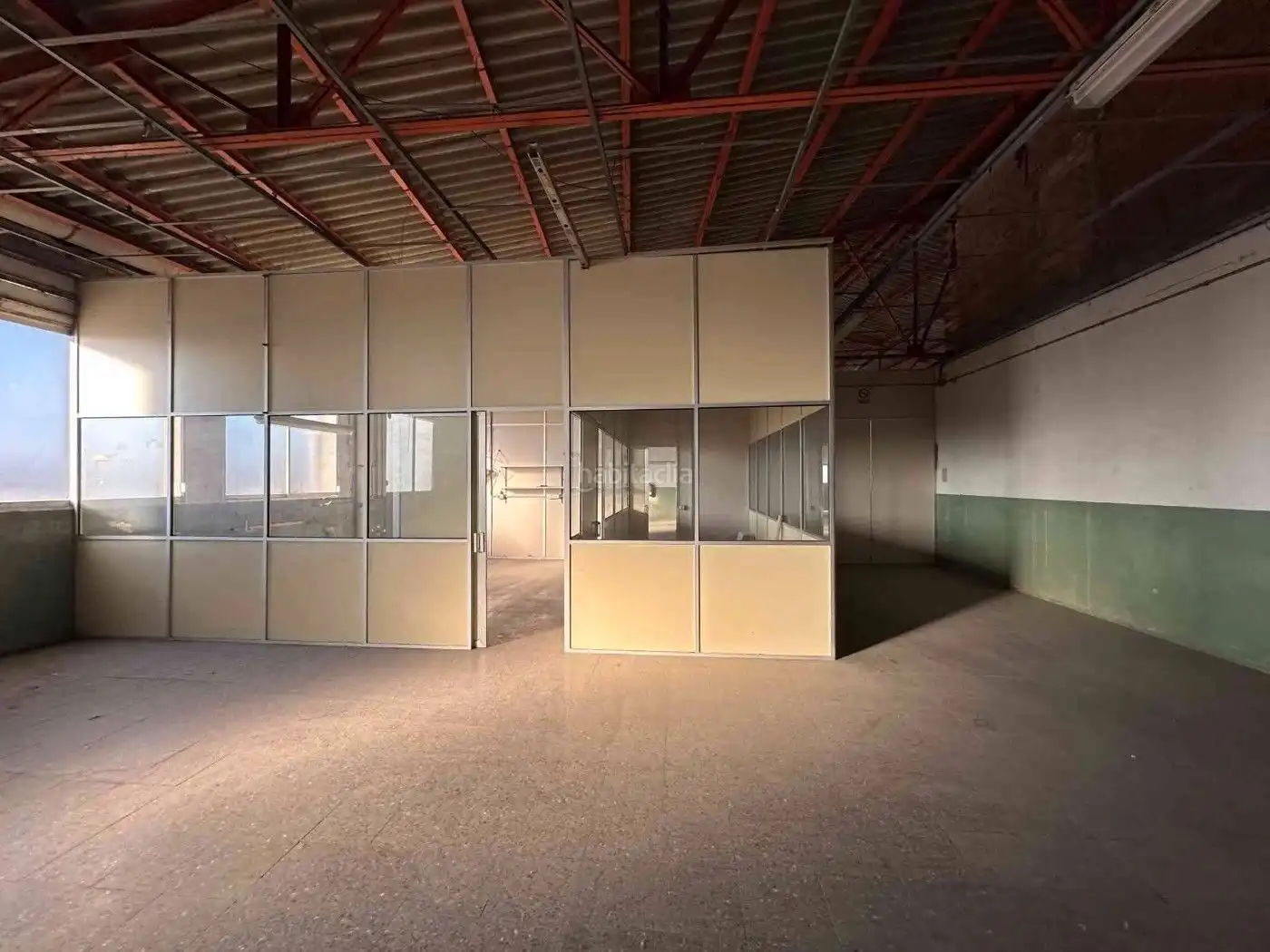 Fabrikhallen zur Miete in Mataró