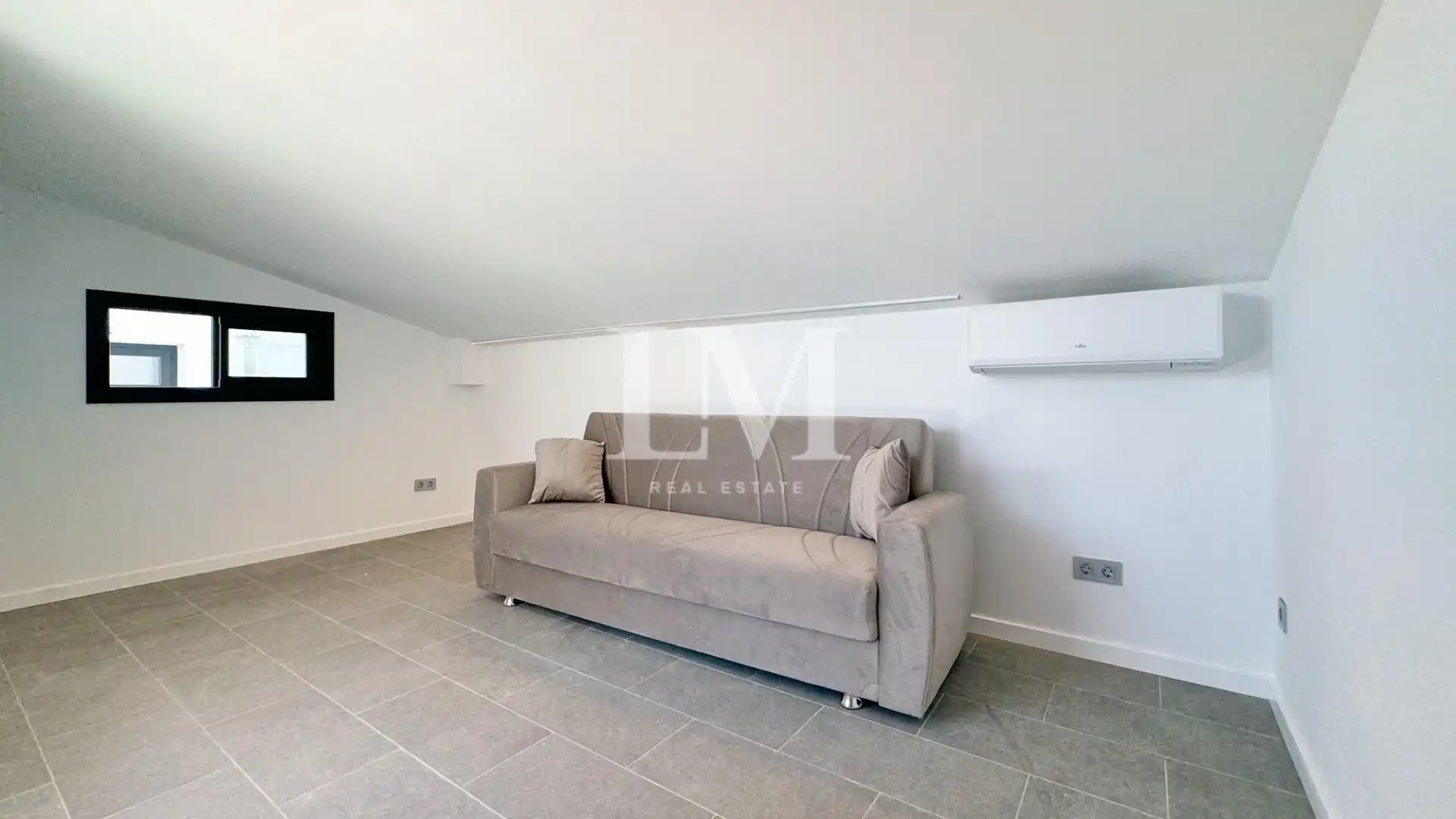 Houses for rent in Carrer BONAVISTA, Finestrelles