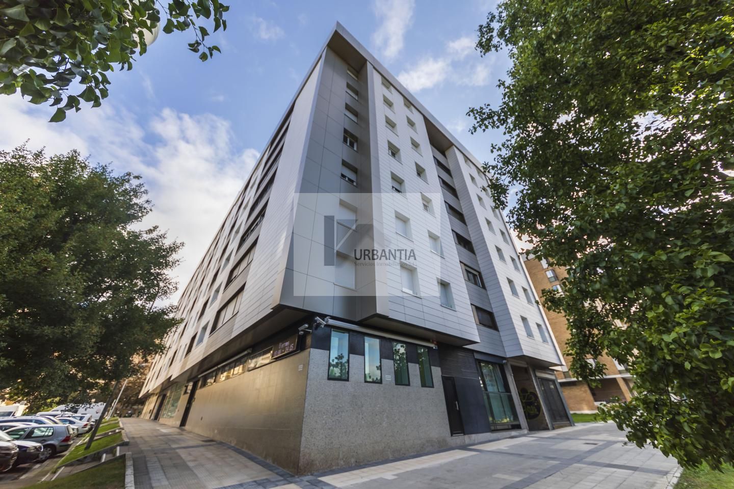 Vista exterior de Piso en venta en  Pamplona / Iruña con Calefacción, Parquet y Terraza