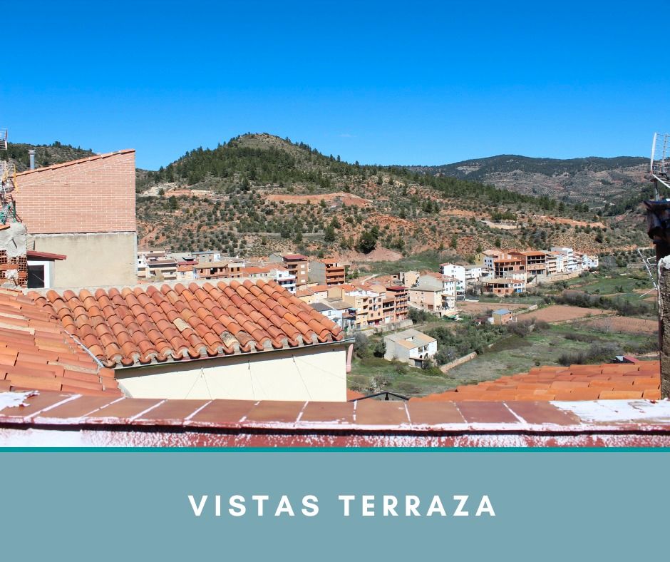 Vista exterior de Casa o chalet en venta en Bogarra con Terraza y Amueblado