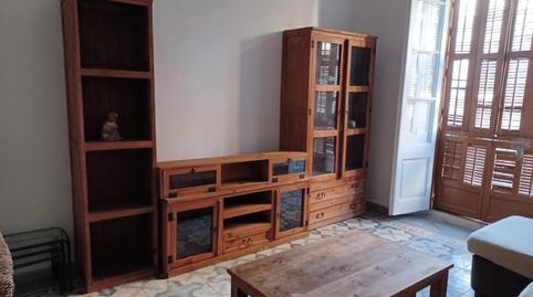 Foto 4 de Planta baja de alquiler en Centro, Melilla