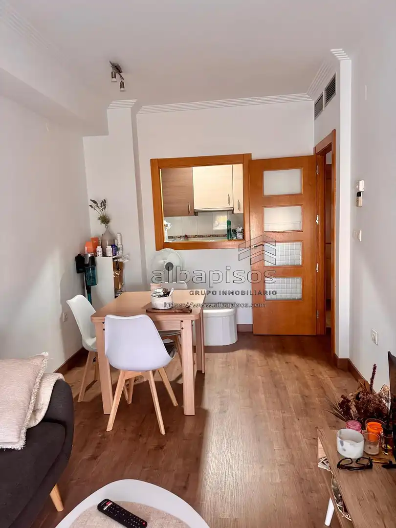 Cocina de Apartamento en venta en Albacete con Aire acondicionado, Calefacción y Amueblado