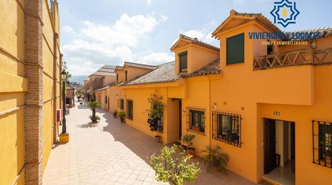 Foto 4 de Casa adosada en venta en Cuesta Pino, 65, Crta. De la Sierra, Granada Capital