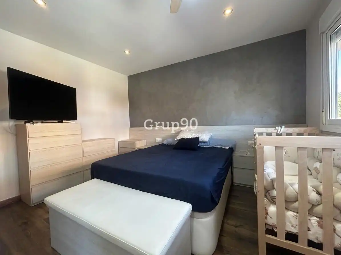 Habitación de Casa adosada en venta en Puigverd de Lleida con Aire acondicionado, Calefacción y Parquet