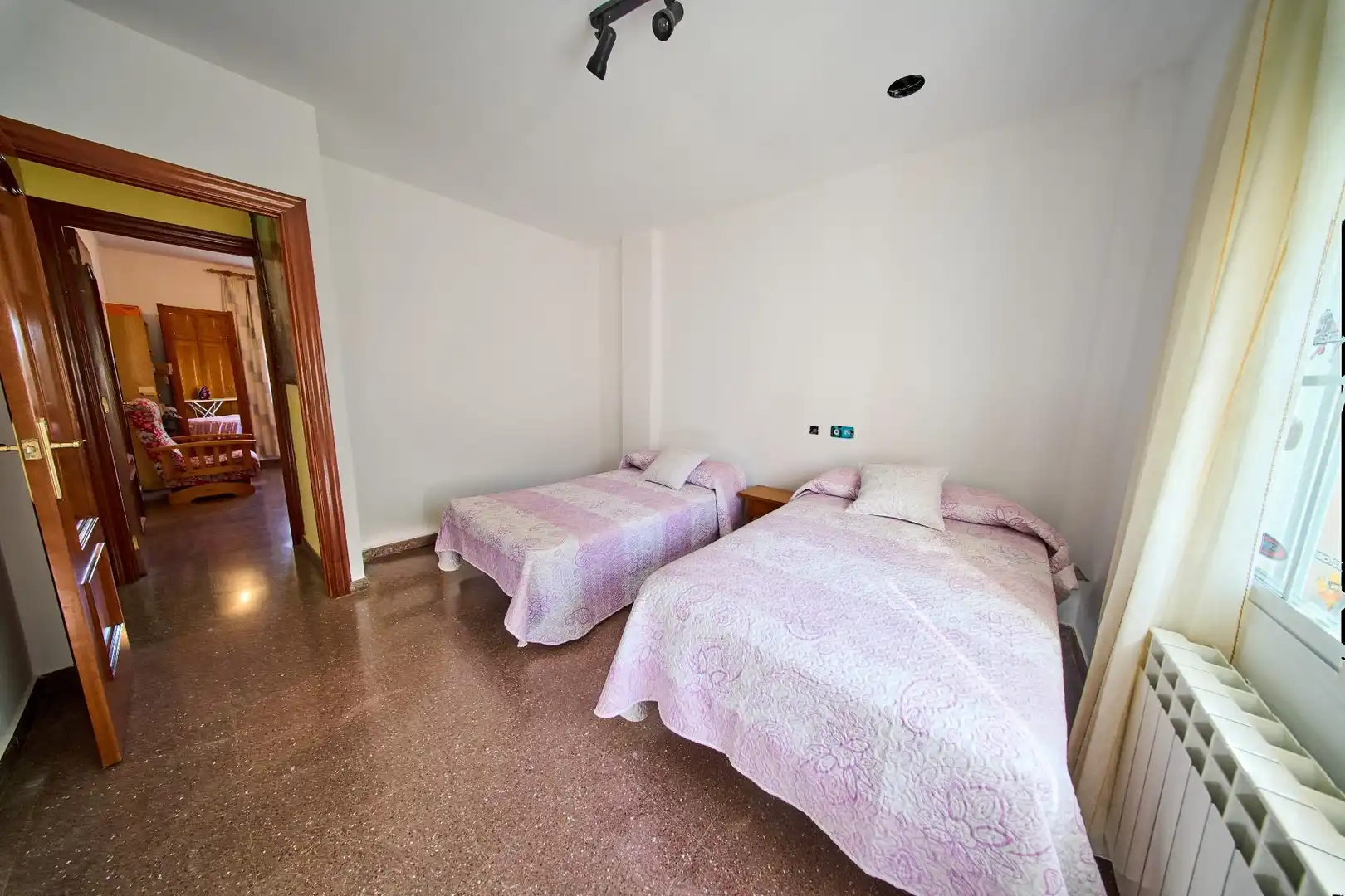 Habitación de Casa o chalet en venta en Nívar con Calefacción, Jardín privado y Trastero