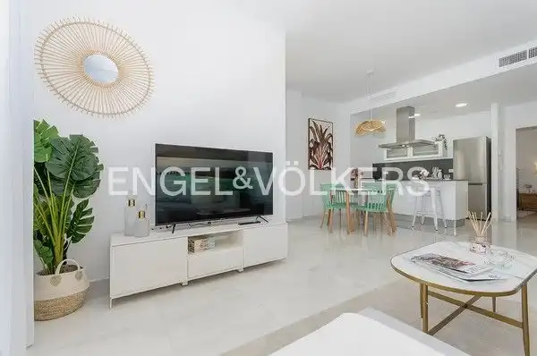Sala de estar de Casa o chalet en venta en Orihuela con Aire acondicionado, Calefacción y Jardín privado