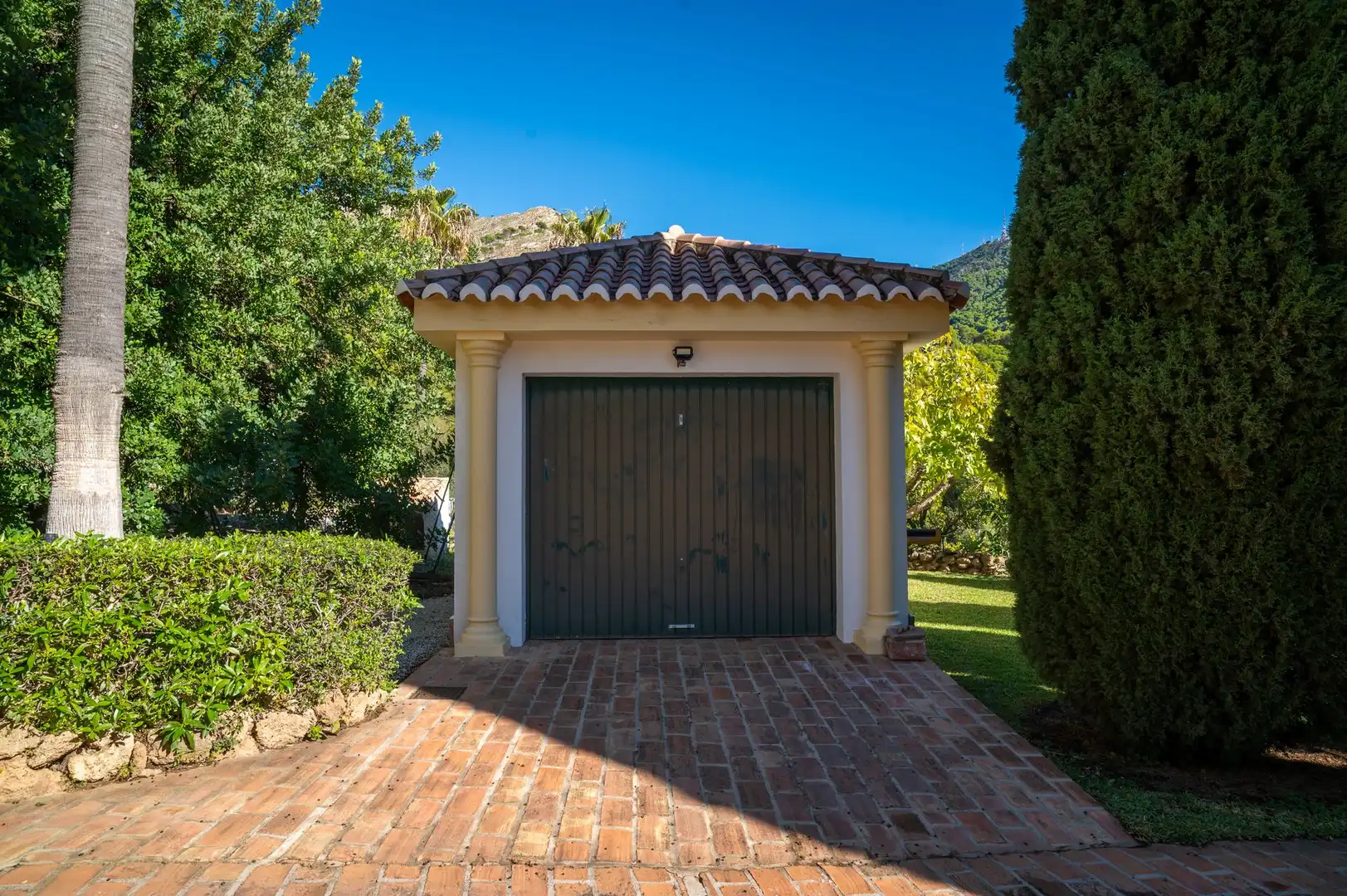 Vista exterior de Casa o xalet en venda en Mijas amb Terrassa