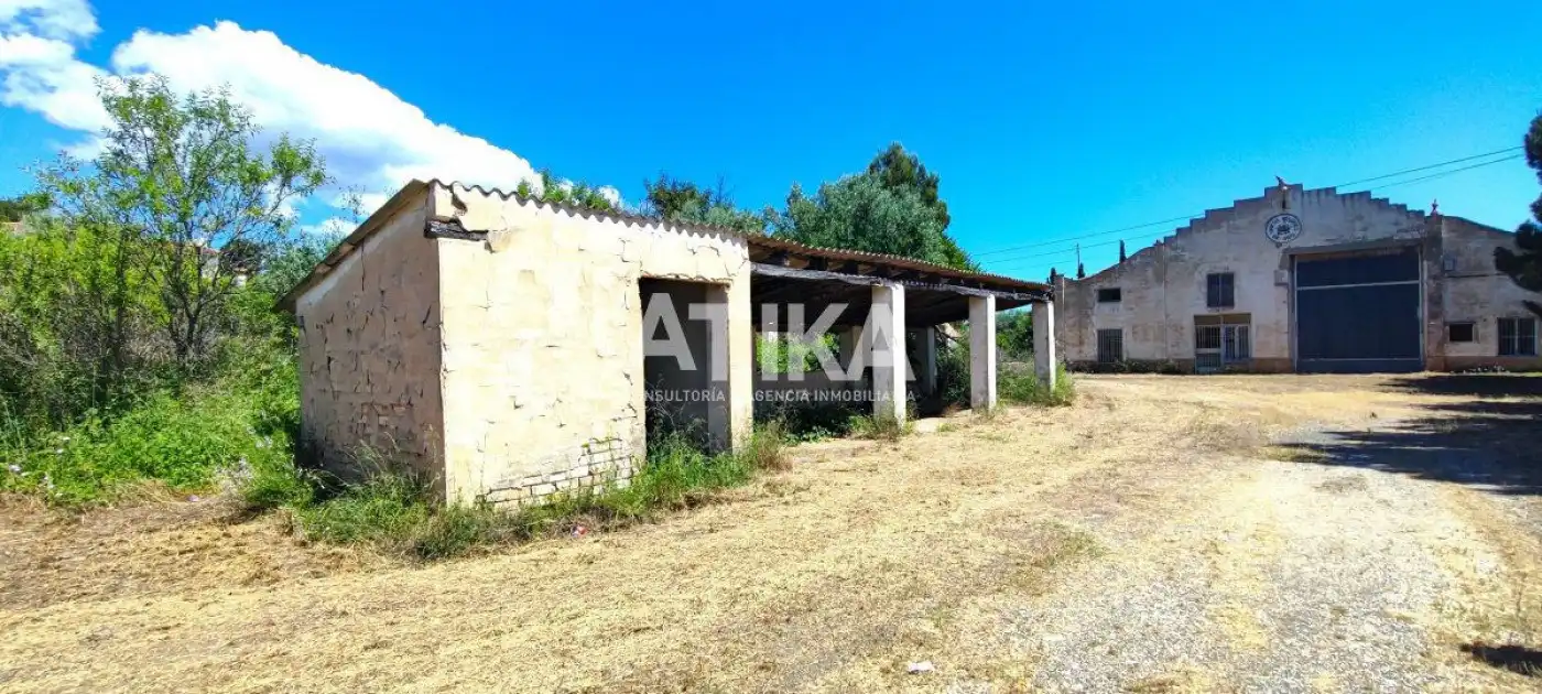 Nau industrial en venda en Ontinyent