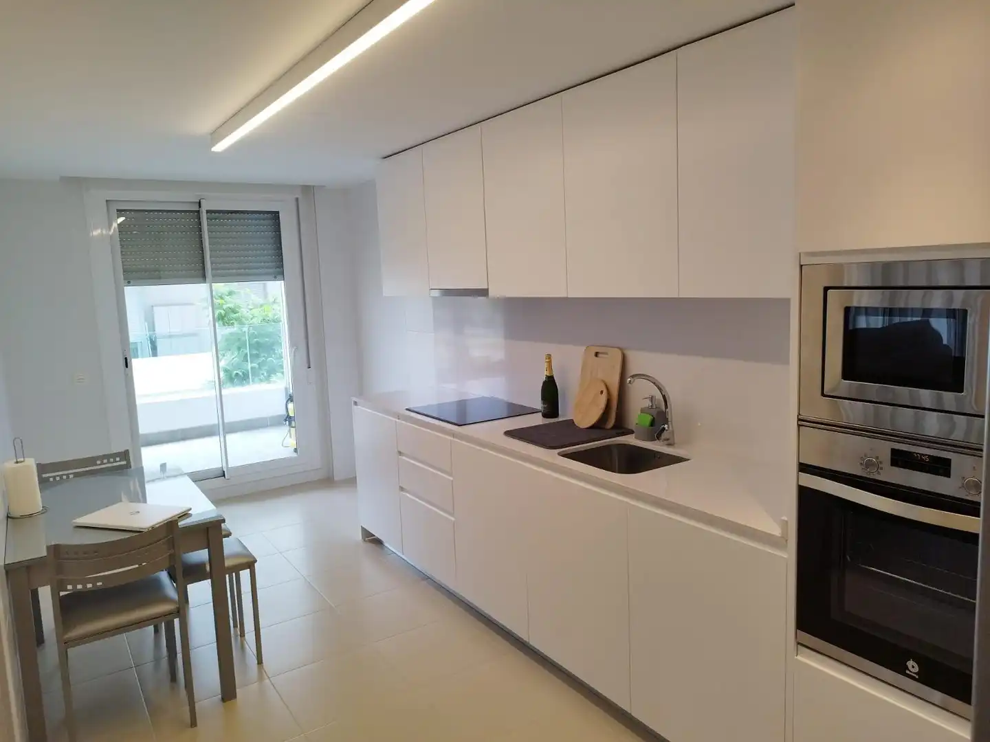 Kitchen of Apartments for rent in Marbella  with Air Conditioner, Heating and Terrace