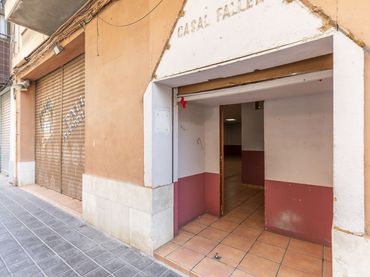 Local comercial en venda a Meliana