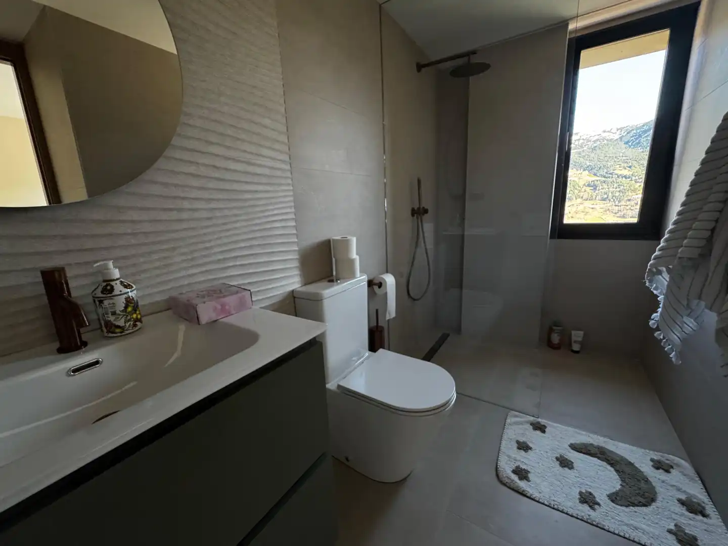 Bathroom of Houses for sale in Canillo  with Air Conditioner, Heating and Private garden