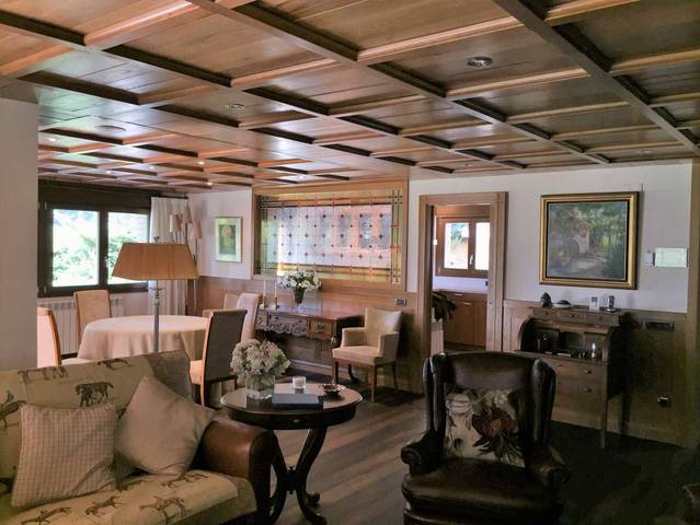 Casa-chalet en Venta en Santurde de Rioja