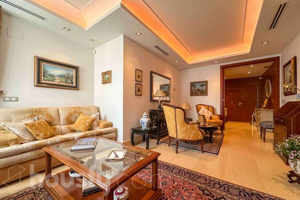Sala de estar de Piso en venta en  Madrid Capital con Aire acondicionado, Jardín privado y Trastero