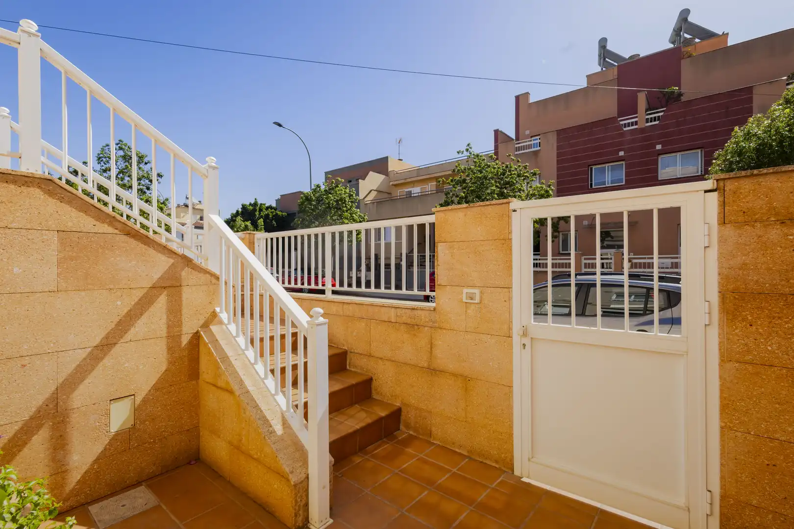 Vista exterior de Casa o xalet en venda en San Cristóbal de la Laguna amb Terrassa i Traster
