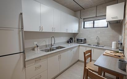 Cuina de Pis en venda en  Cádiz Capital amb Terrassa