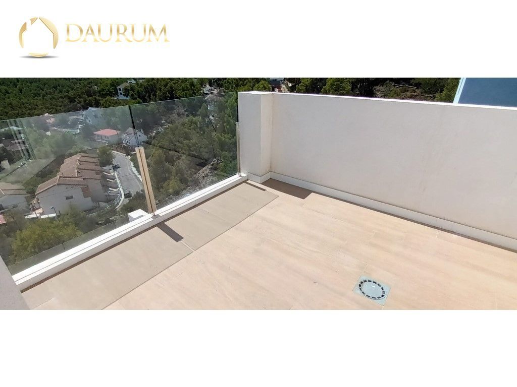 Terraza de Ático en venta en Gilet con Terraza, Piscina y Piscina comunitaria