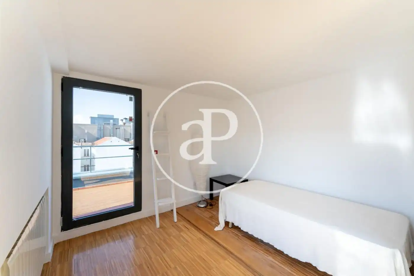 Penthouse with lift to rent in Cl. de Ayala, imagen 21