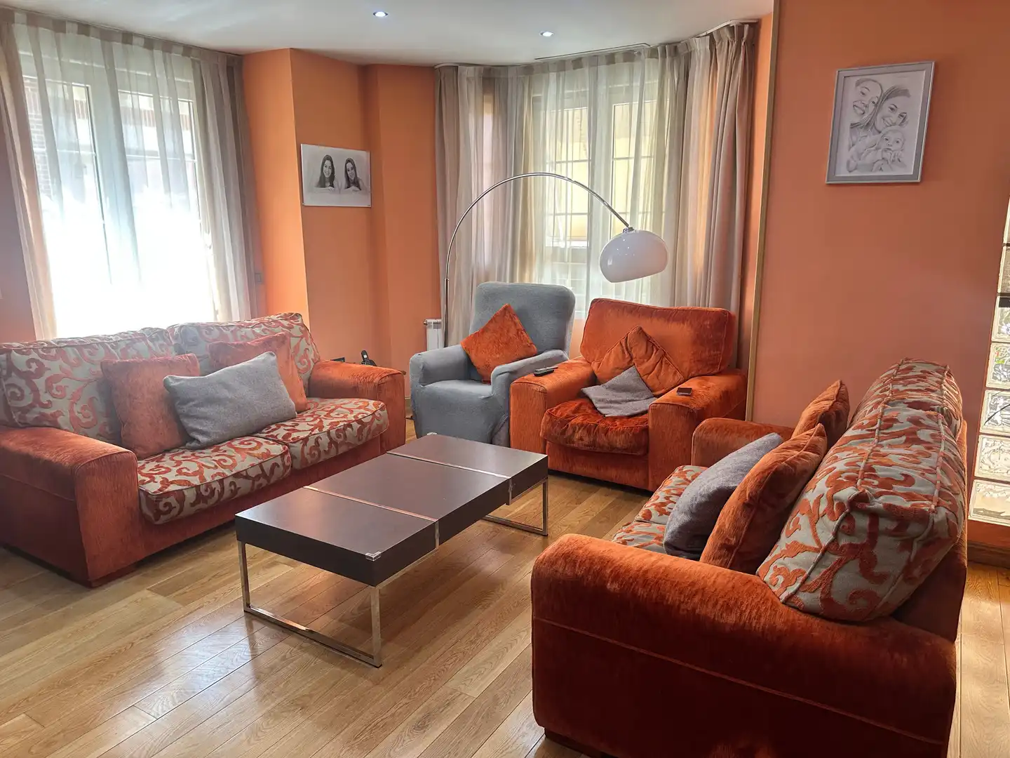 Sala de estar de Casa o chalet en venta en Ocaña con Aire acondicionado, Jardín privado y Terraza