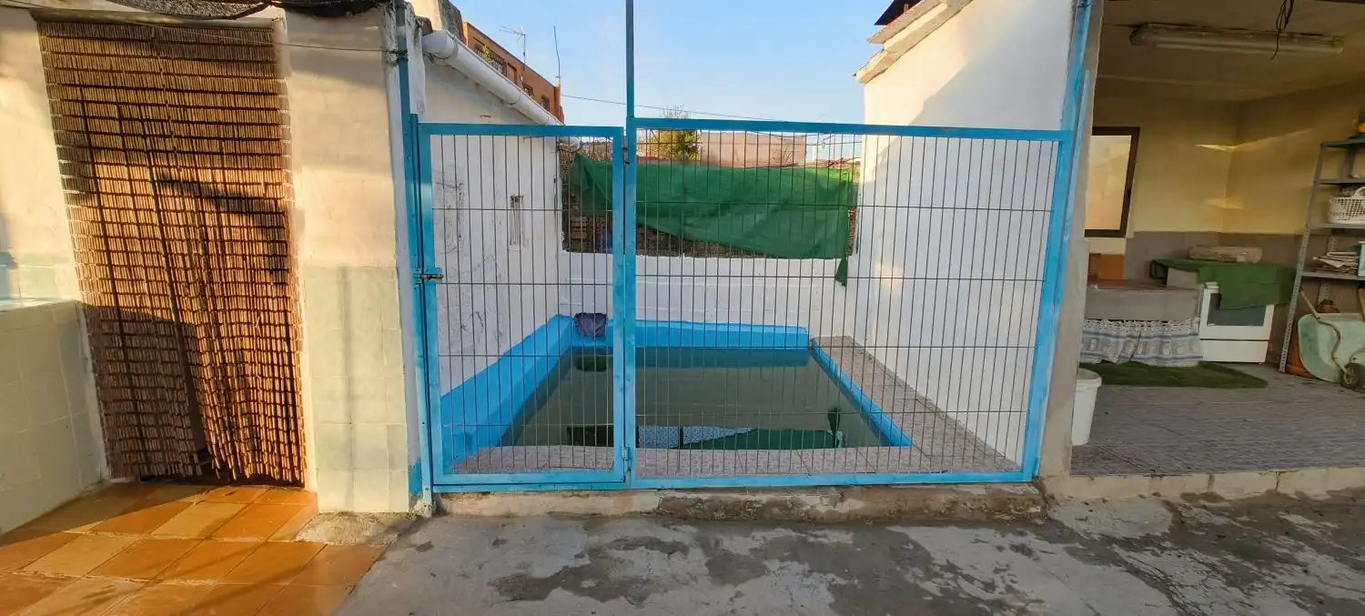 Piscina de Casa o xalet en venda en L'Alcora