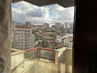 Maisonette mit Aufzug zum Verkauf in Rúa da Coruña