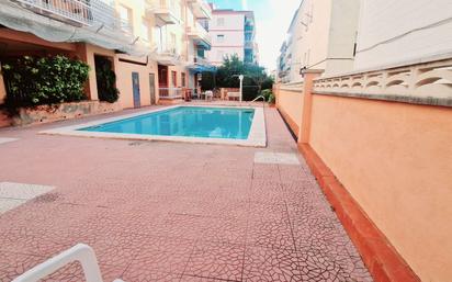 Piscina de Pis en venda en Calafell amb Terrassa i Piscina comunitària