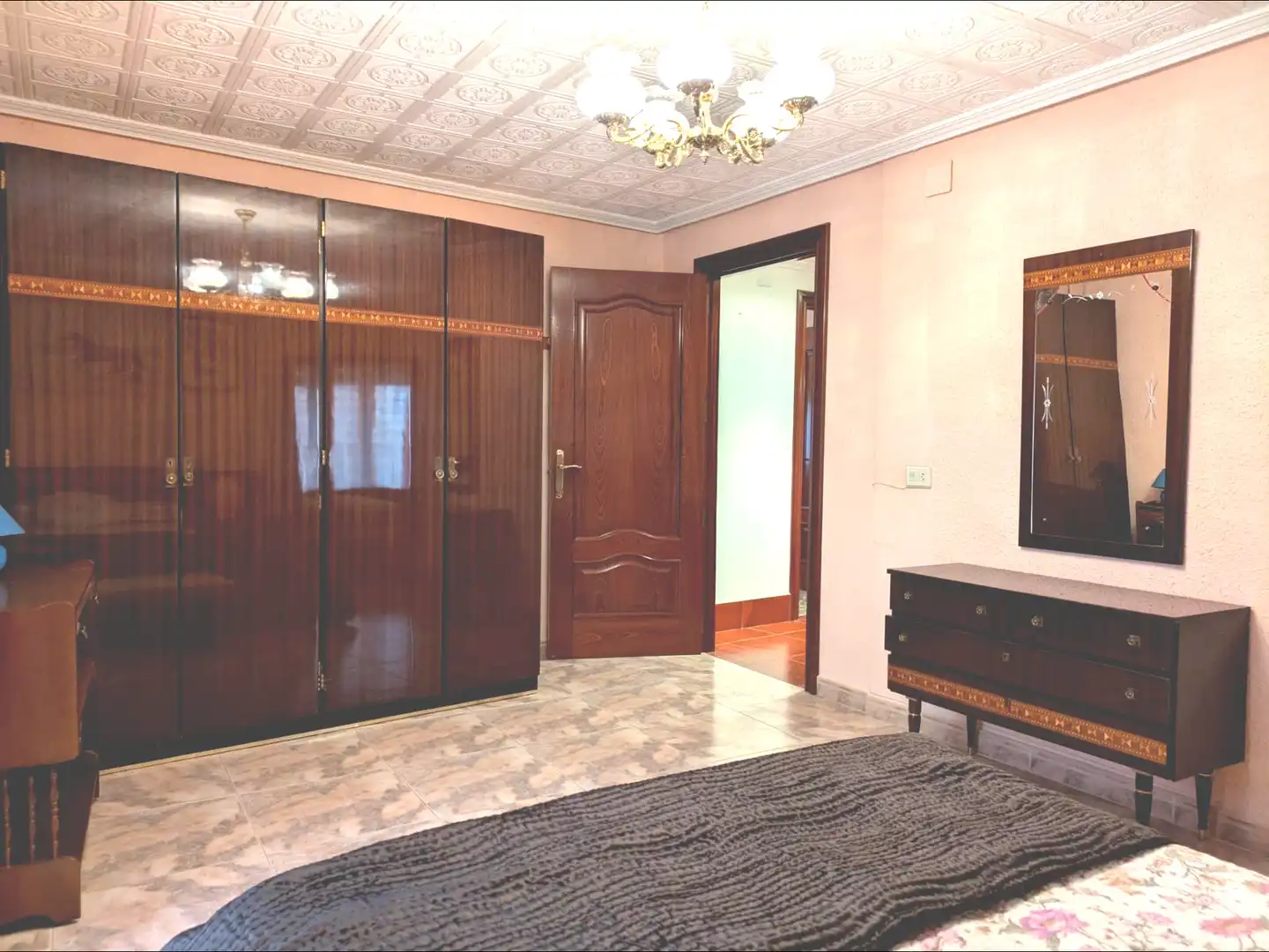 Bedroom of Houses for sale in Quinto  with Balcony