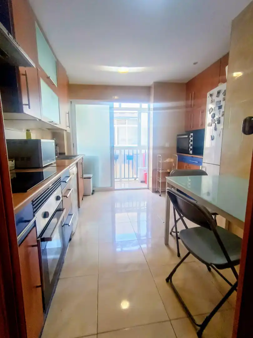 Cocina de Piso en venta en San Fernando de Henares con Aire acondicionado, Calefacción y Trastero