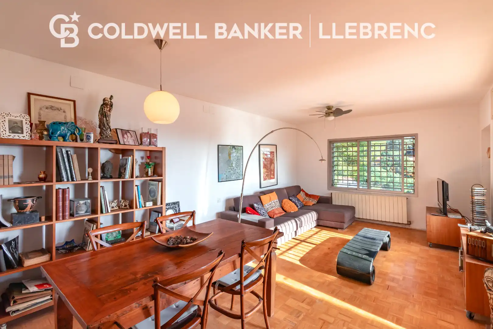 Sala de estar de Casa o chalet en venta en Barcelona con Aire acondicionado, Calefacción y Jardín privado