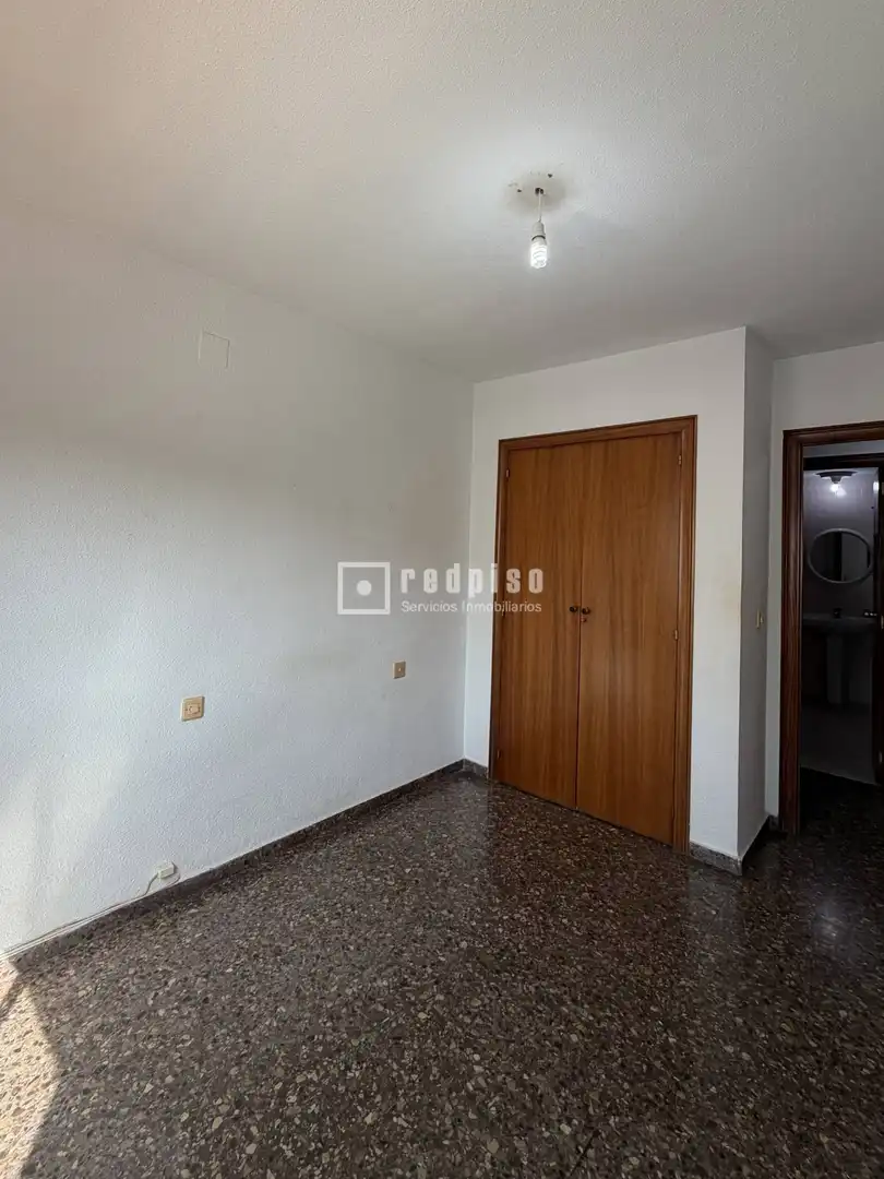 Flat for sale in del Doctor Garcia Donato, imagen 7